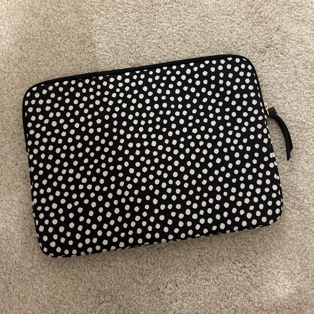 Kate Spade Black and White Dotted Sleeve - Picture 4 of 9